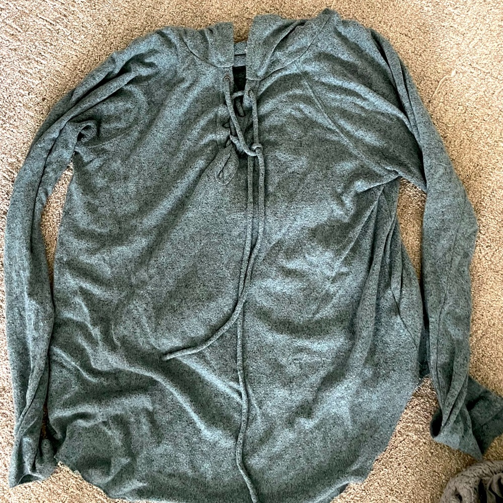 Long sleeve hoodie